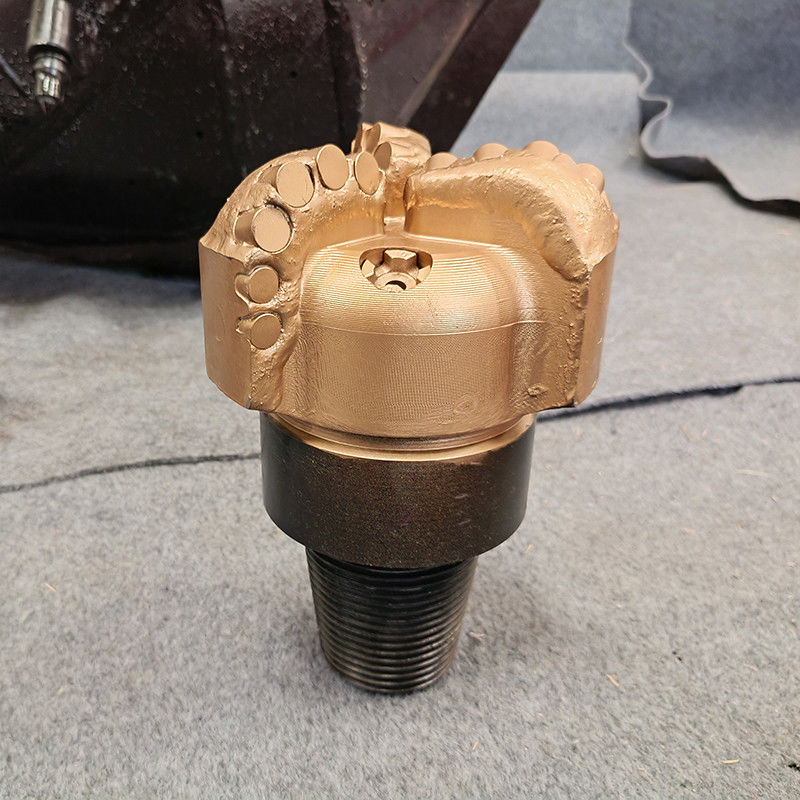 8 1/2 (215,9 mm) 4 1/2API PDC Bit di diamante Bit di matrice di trivellazione ISO9001