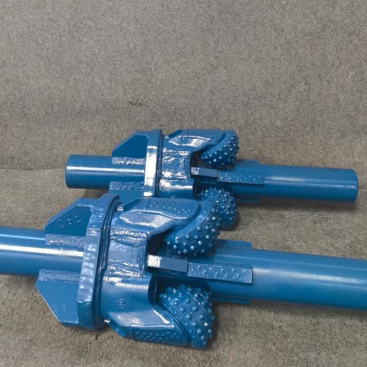 Cina Fabbrica PDC Bit Tricone Bit Rock Opener per la perforazione di pozzi