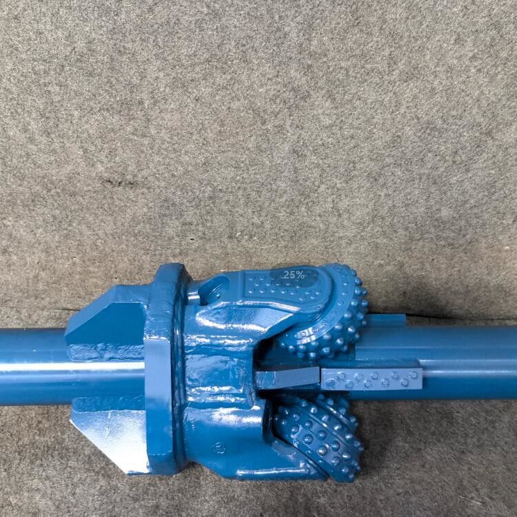 Cina Fabbrica PDC Bit Tricone Bit Rock Opener per la perforazione di pozzi