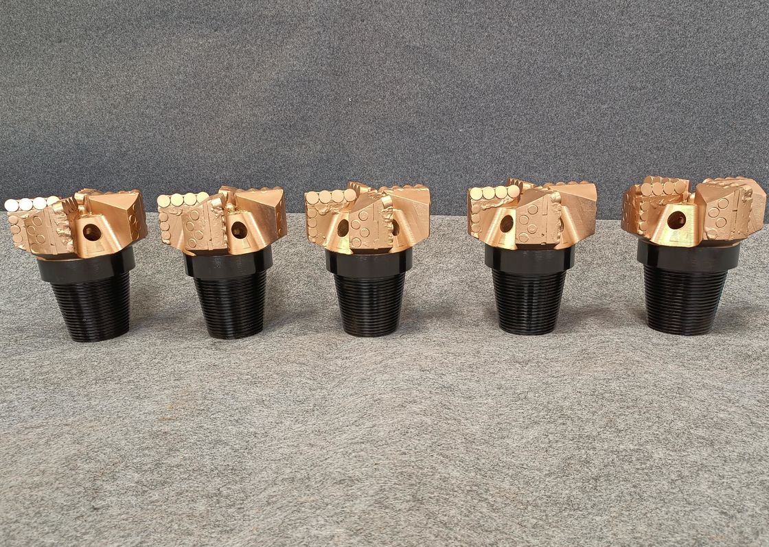 Sistema di pezzi rotondi resistenti all'usura in acciaio di lega per la formazione di trivellazioni medie