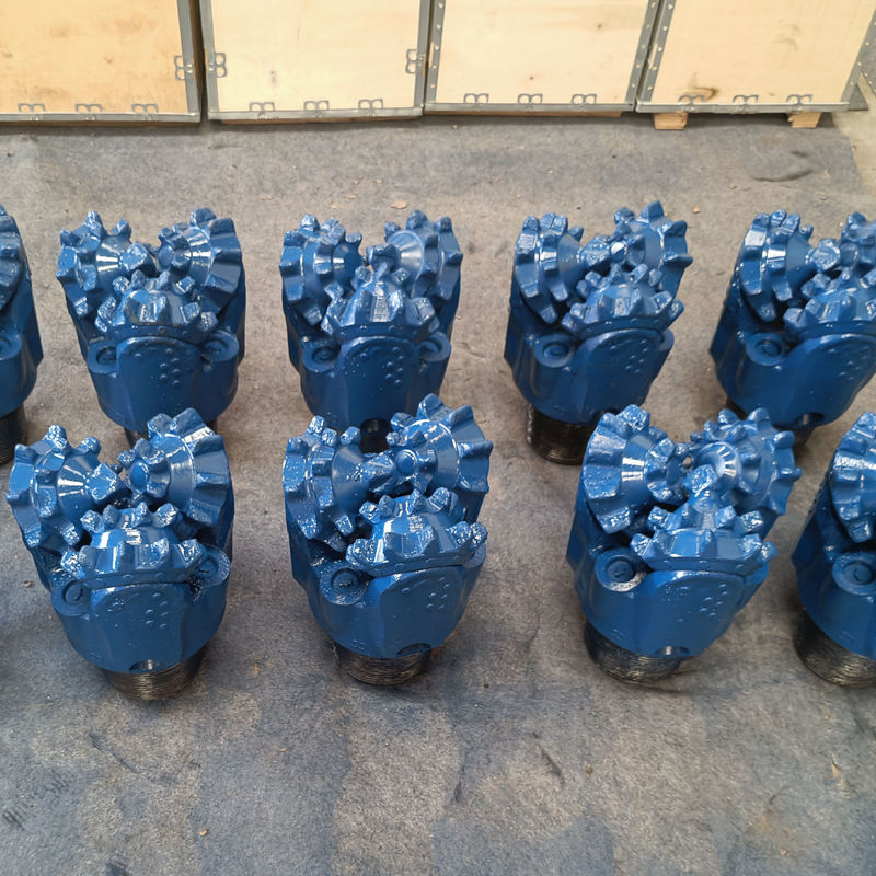 9 5/8 pollici Carbide Roller Bearing Tricone Bit per Formazioni di Resistenza alla Compressione Mediamente Dure in Costruzione
