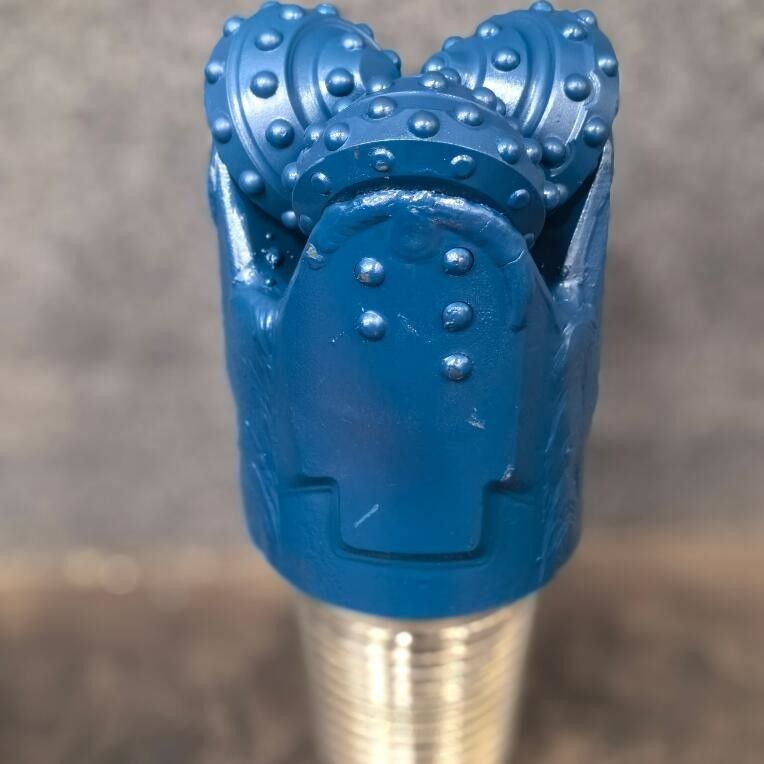5.5 pollici IADC637 Perforazione orizzontale direzionale Tricone Rock Drill Bit For Hard Formation