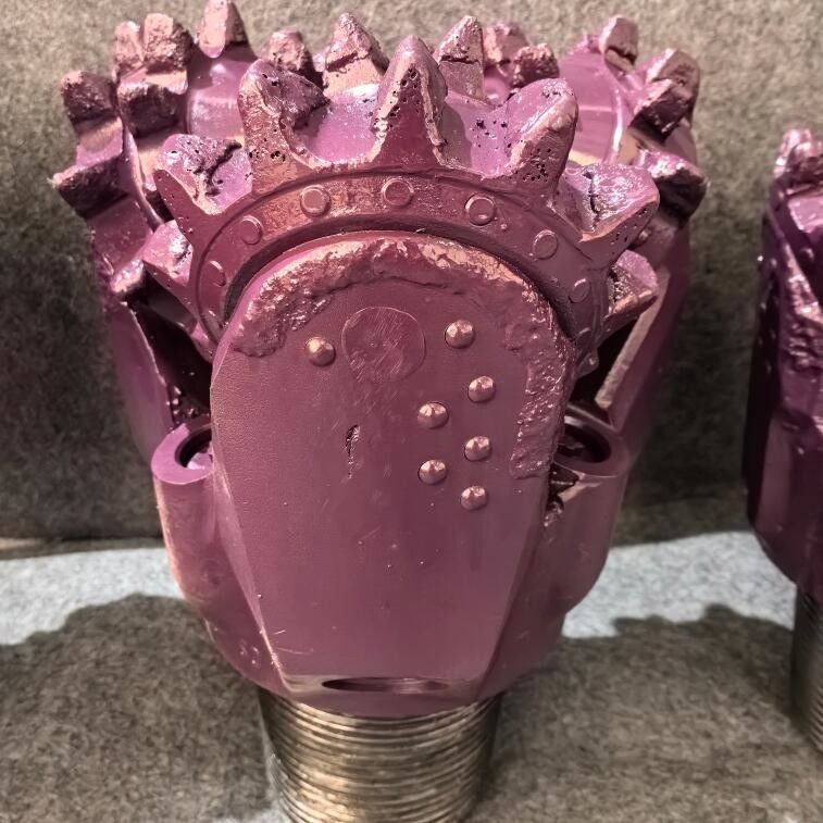 Tricone bit TCI per tricone per tricone per tricone per tricone per perforazione di pozzi