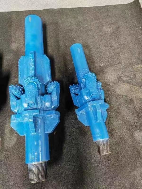 Strumenti di perforazione HDD personalizzati di diverse dimensioni di diametro fisso, coni di rulli, apritore di fori per roccia