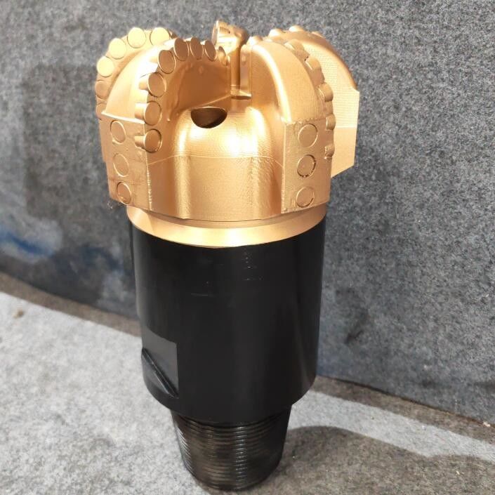 Personalizzazione 5 Wings Pile Foundation Foratura geologica Corpo in acciaio PDC Bici di diamante per la perforazione