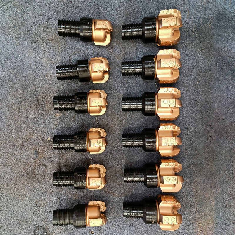 99 123 Disegno di utensili di perforazione PDC personalizzato Materiale del corpo in acciaio personalizzato da 98 mm a 3593.7 mm