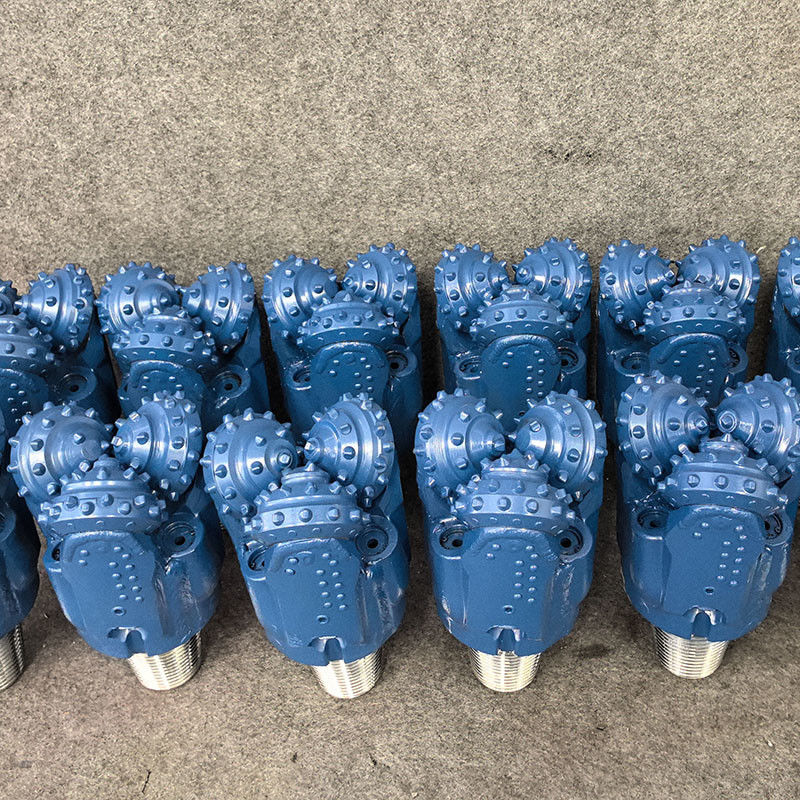 Oil And Gas Extraction Tricone Roller Bits With 2 3/8 Reg To 7 5/8 Reg Thread Type