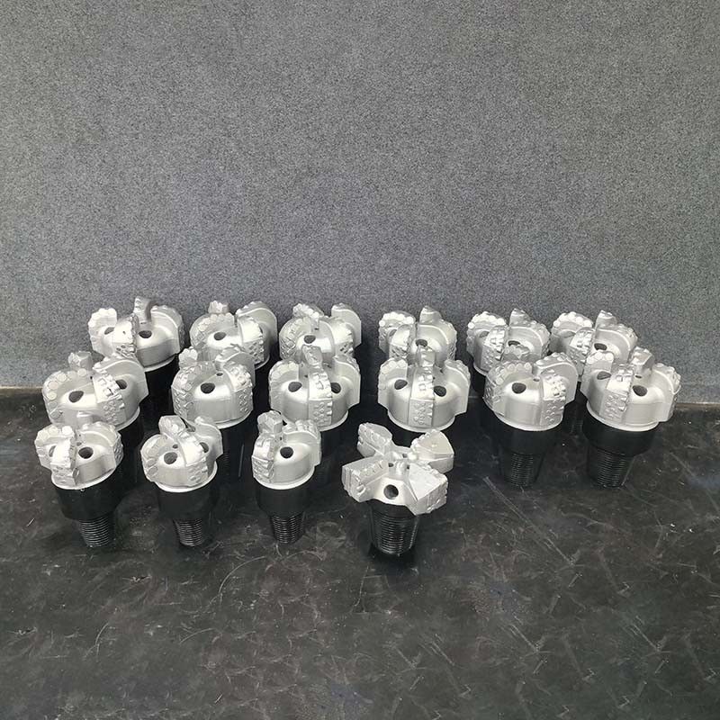 Tricone e rotante Core Bit La combinazione definitiva per la perforazione orizzontale direzionale