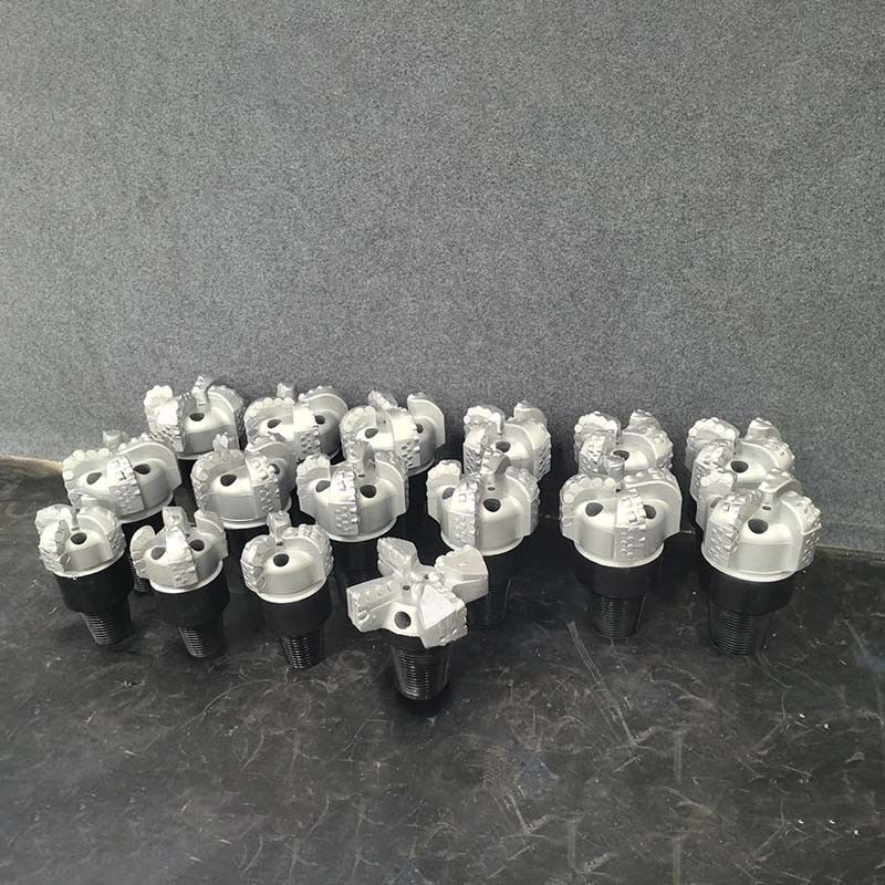 Tricone e rotante Core Bit La combinazione definitiva per la perforazione orizzontale direzionale